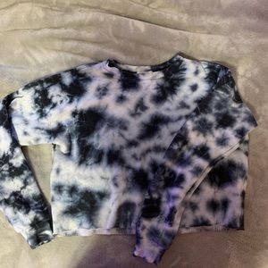 FOREVER 21 Cropped Tie-Dye Crewneck Sweatshirt